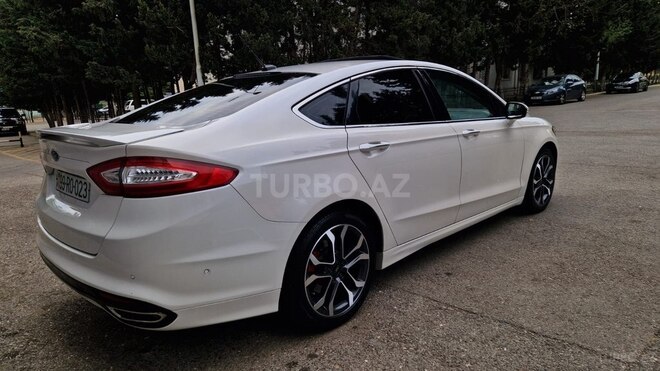Ford Fusion (North America)-8