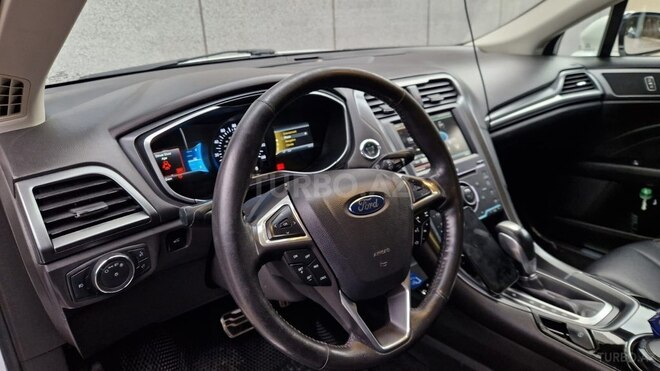 Ford Fusion (North America)-13