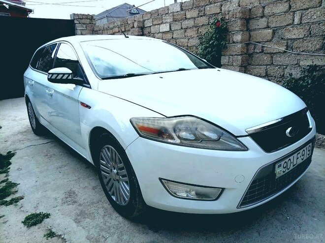 Ford Mondeo-4