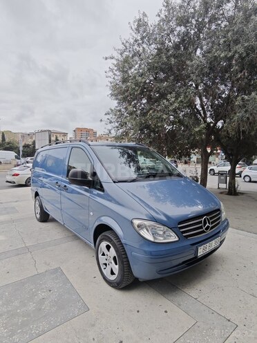 Mercedes Vito-1