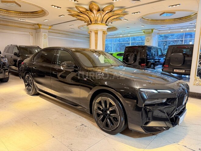 BMW 750e xDrive 2023, 19,000 km - 3.0 l - Bakı