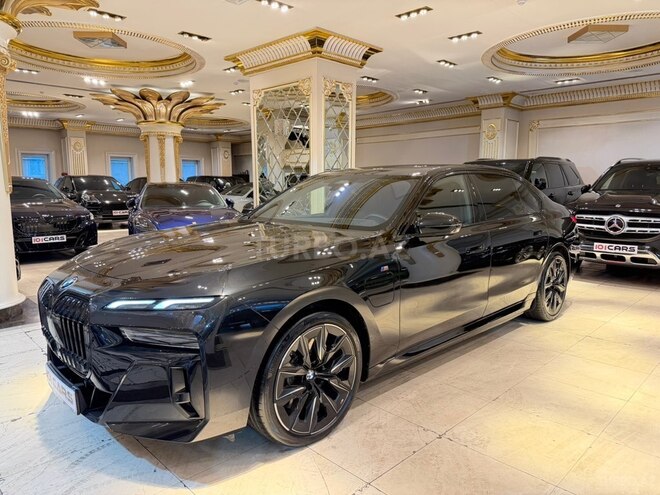 BMW 750e xDrive 2023, 19,000 km - 3.0 l - Bakı
