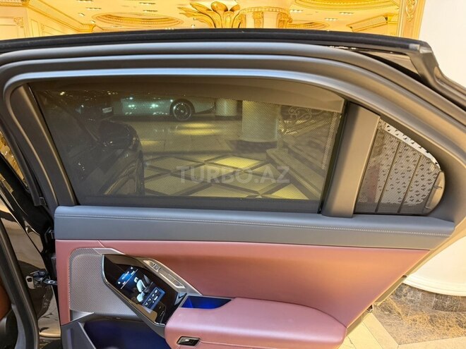 BMW 750e xDrive 2023, 19,000 km - 3.0 l - Bakı