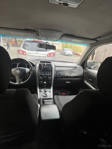 Suzuki Grand Vitara-11