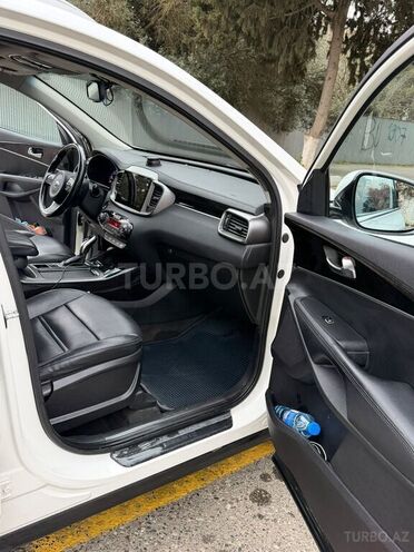 Kia Sorento-6