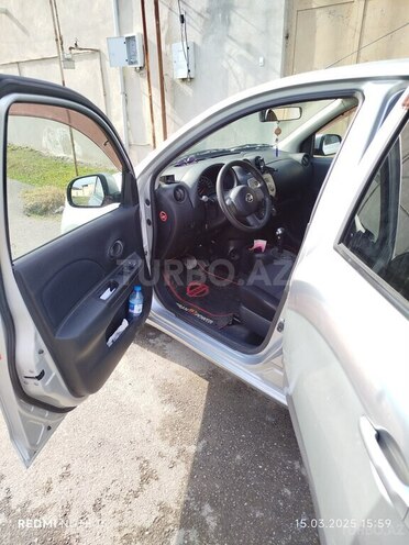 Nissan Micra-6