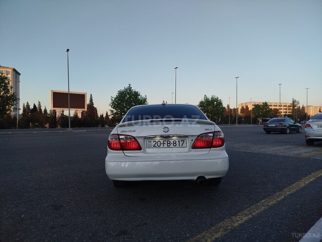 Nissan Maxima-4