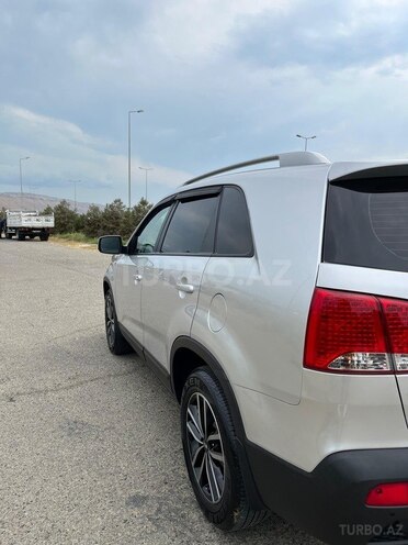 Kia Sorento-19