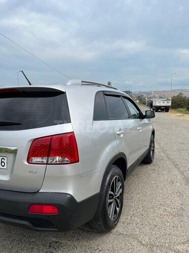 Kia Sorento-18