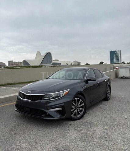 Kia Optima-1