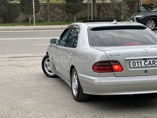 Mercedes E 240-9