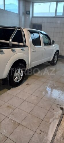 Nissan Navara-5