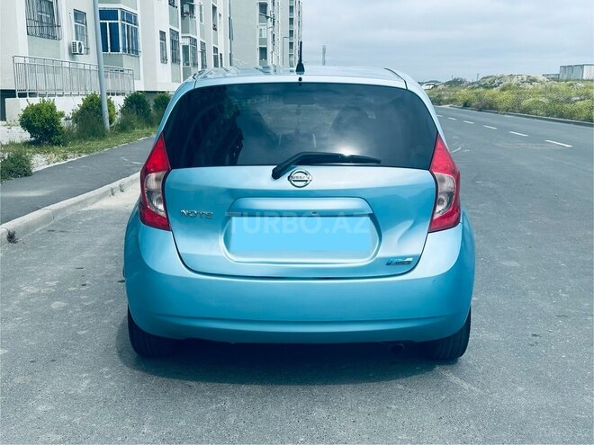 Nissan Note-3