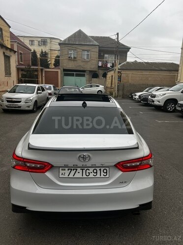 Toyota Camry-2