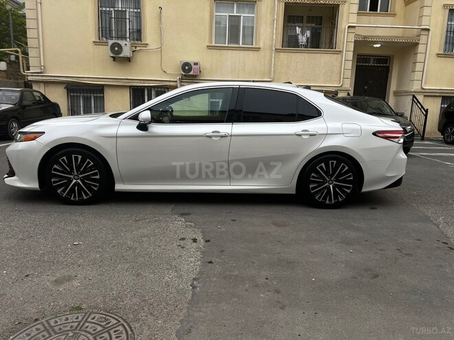 Toyota Camry-4