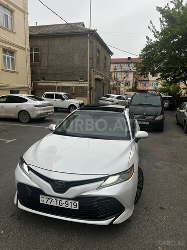 Toyota Camry-8