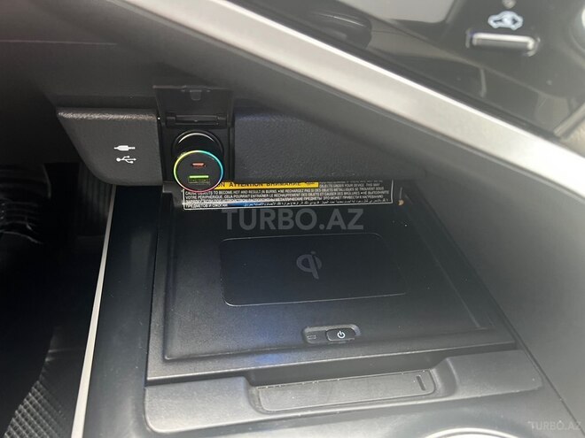 Toyota Camry-15
