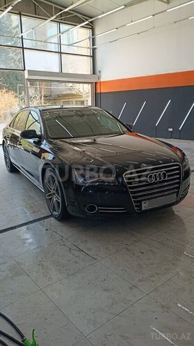 Audi A8-19