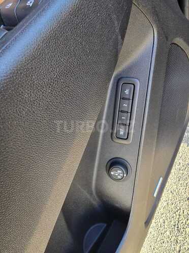 Chevrolet Equinox-8