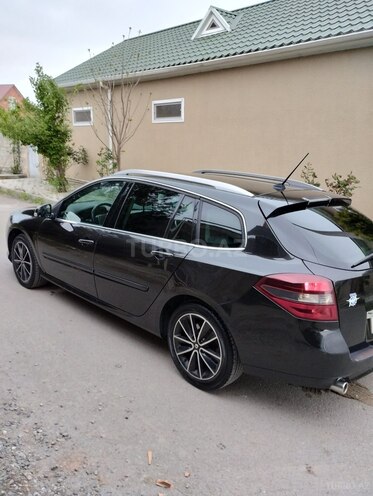 Renault Laguna-4
