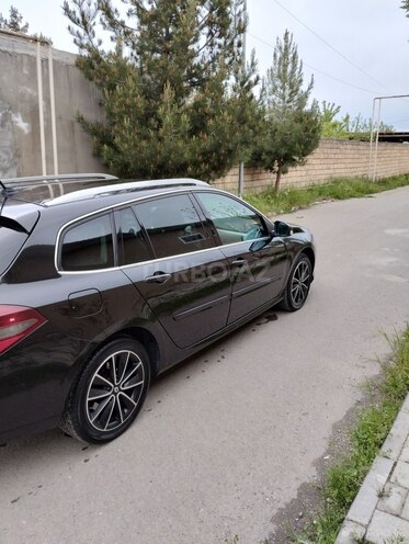 Renault Laguna-5