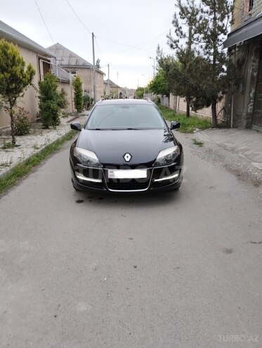 Renault Laguna-7