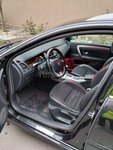 Renault Laguna-10
