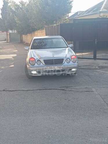 Mercedes E 220-6
