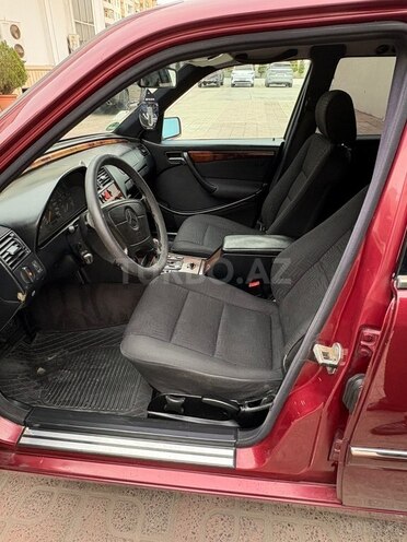 Mercedes C 200-9