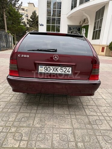 Mercedes C 200-8