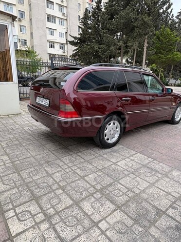 Mercedes C 200-6