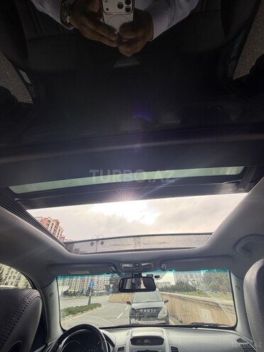 Kia Sorento-11