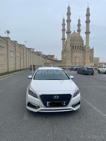 Hyundai Sonata-3