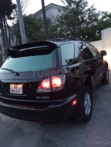 Lexus RX 300-11