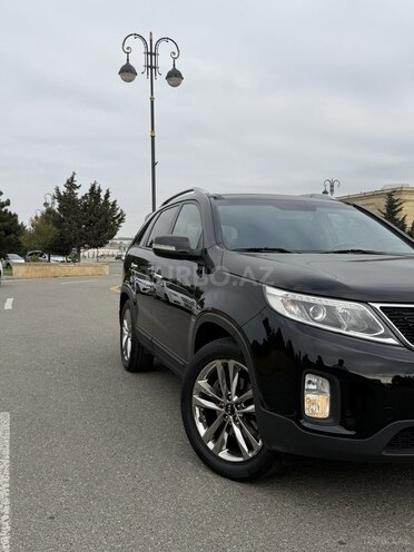 Kia Sorento-19