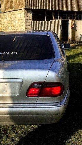 Mercedes E 230-14