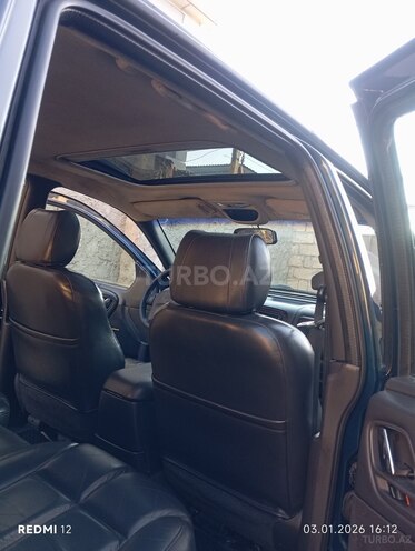 Jeep Grand Cherokee-13