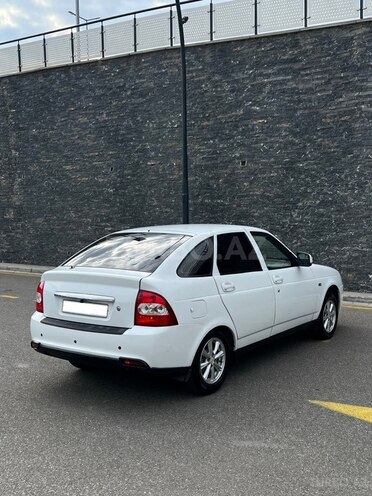 LADA (VAZ) Priora-6