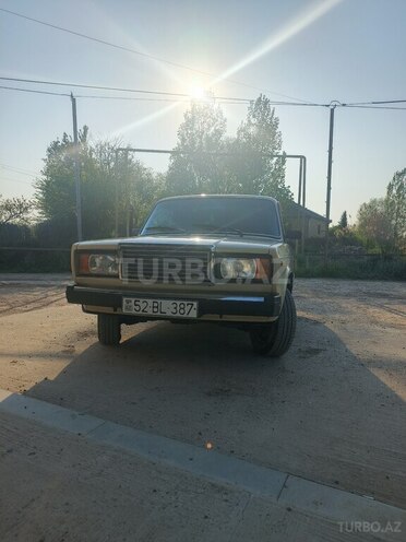 LADA (VAZ) 2107-13