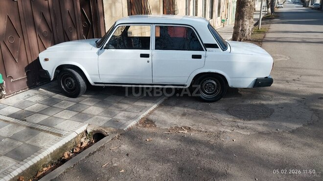 LADA (VAZ) 2107-3