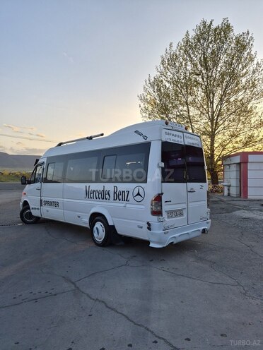 Mercedes Sprinter 412-8