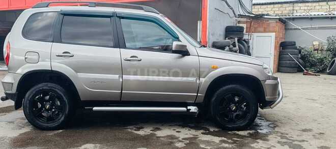 Chevrolet Niva-6