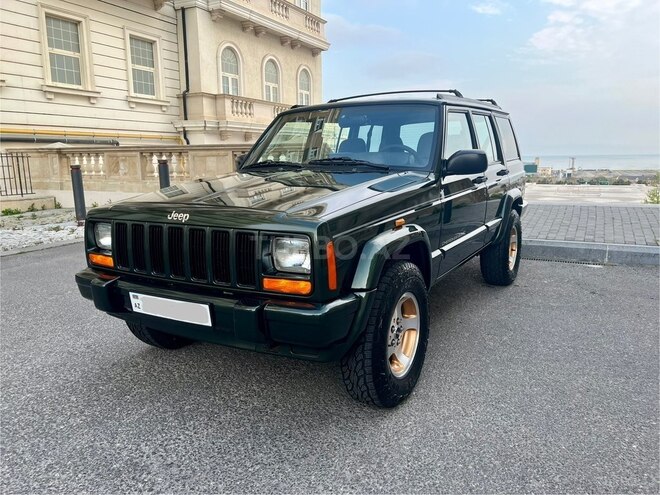 Jeep Cherokee-4