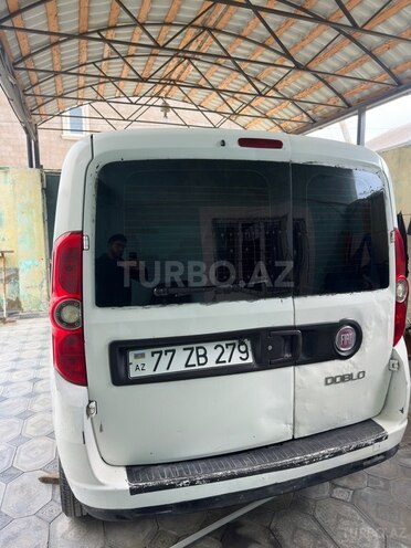 Fiat Doblo-4