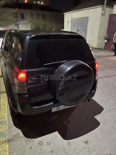 Suzuki Grand Vitara-13