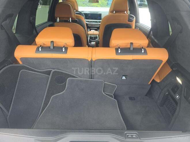 BMW X7-14