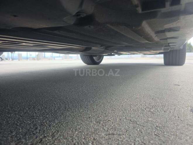BMW X7-16
