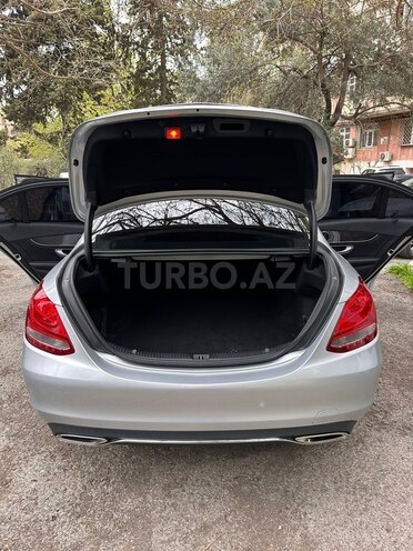 Mercedes C 300 4MATIC-13