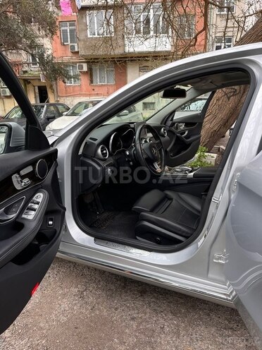 Mercedes C 300 4MATIC-6