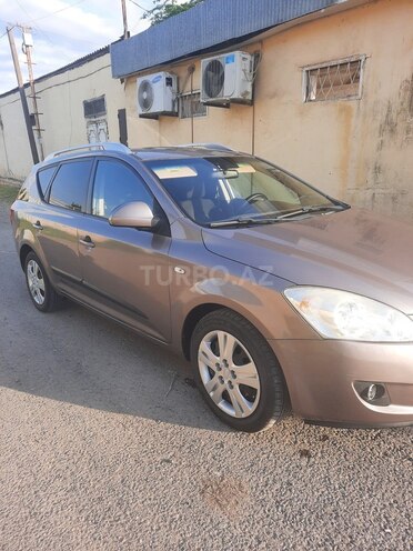 Kia Ceed SW-4